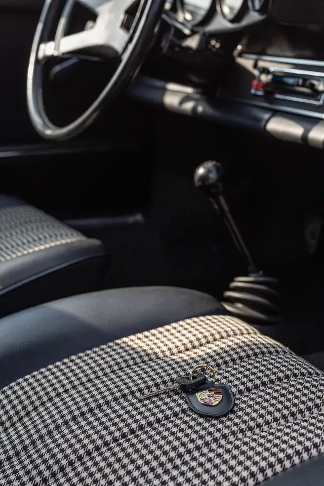 Porsche 911 2.4 T "Urmodell" Unrestauriert im Originalzustand, foto 8