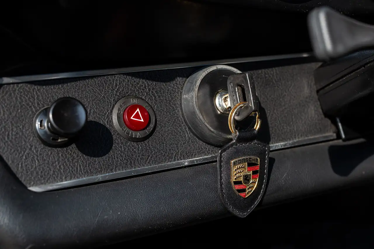 Porsche 911 2.4 T "Urmodell" Unrestauriert im Originalzustand, foto 12