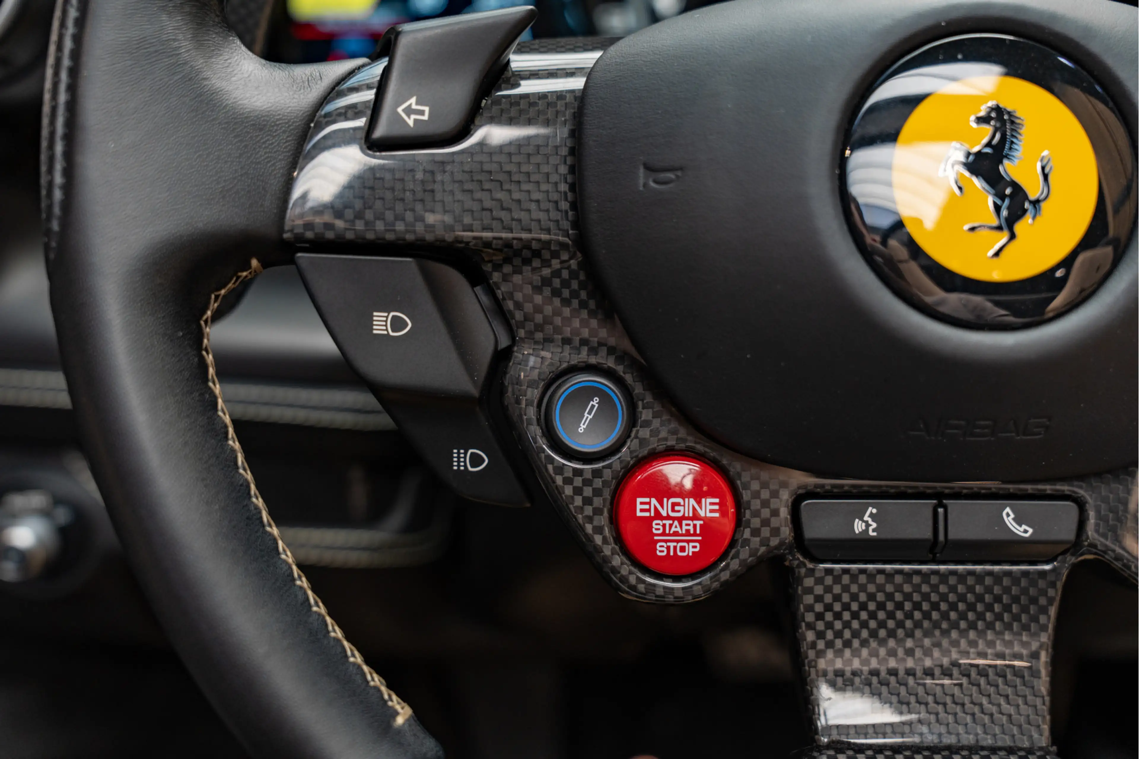 Ferrari F8 Spider 3.9 V8 Lift Carbon Seats Novitec Akrapovic Carbon — photo 34