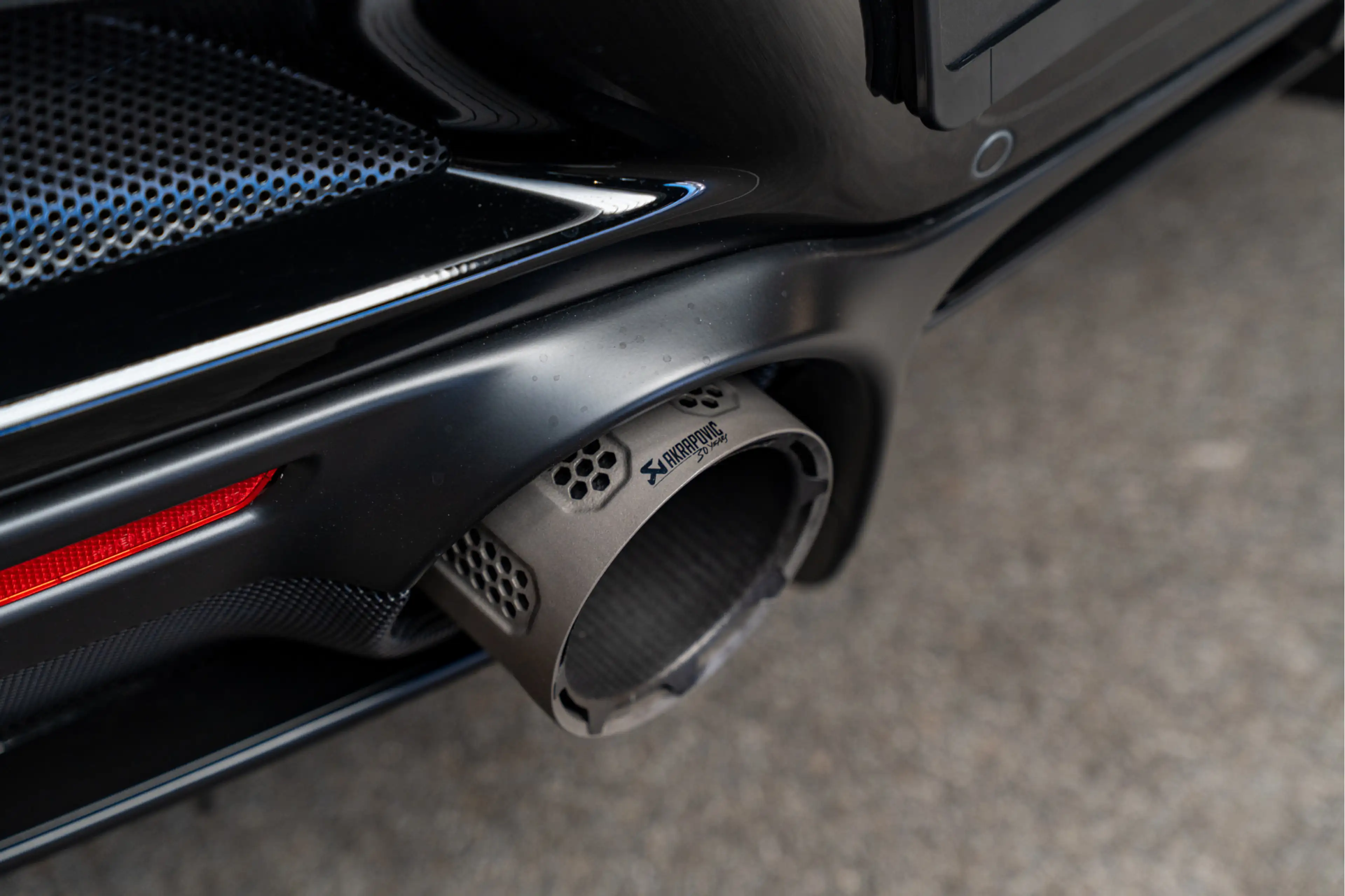 Ferrari F8 Spider 3.9 V8 Lift Carbon Seats Novitec Akrapovic Carbon — photo 16