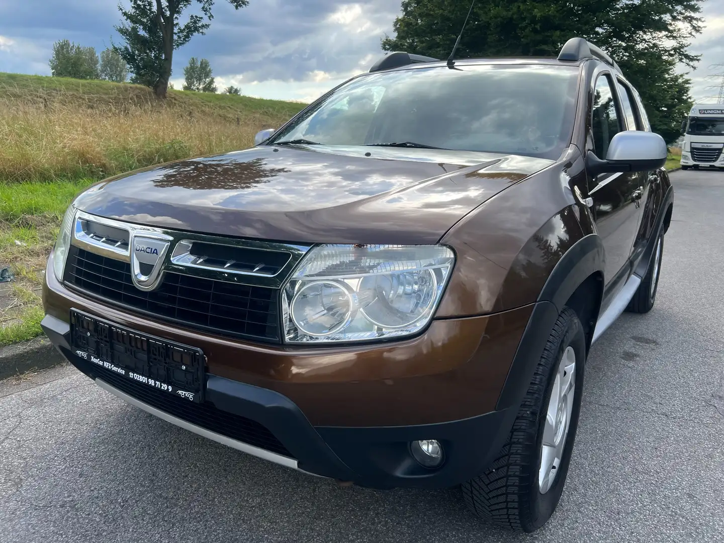 Dacia Duster Laureate 4x2 Barna - 2