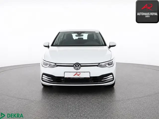 Volkswagen Golf view 8