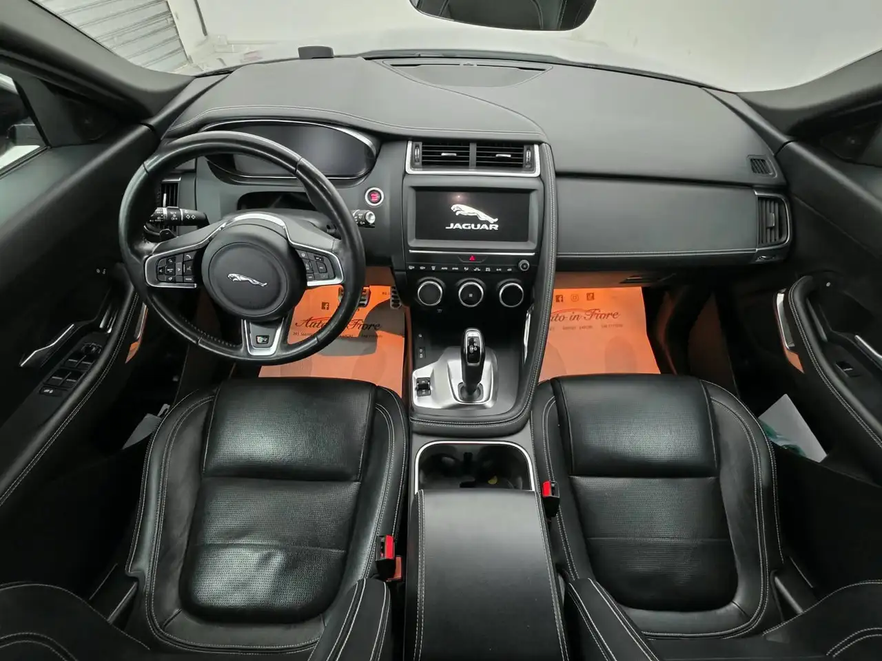 Jaguar E-Pace 2.0 i4 R-Dynamic HSE awd 200cv auto, миниатюра 14