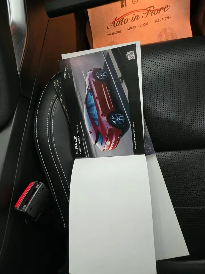 Jaguar E-Pace 2.0 i4 R-Dynamic HSE awd 200cv auto, миниатюра 24