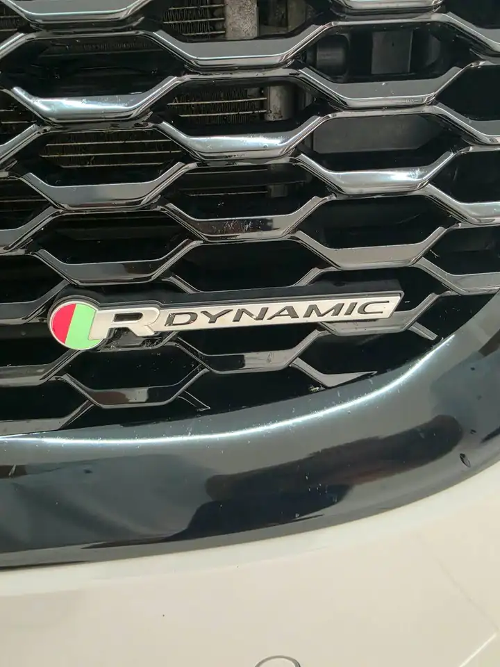 Jaguar E-Pace 2.0 i4 R-Dynamic HSE awd 200cv auto, миниатюра 16