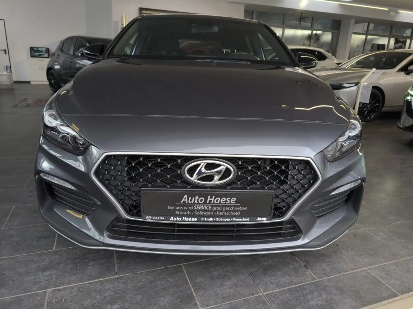 Hyundai i30 1.0 N-Line SHZ Kamera DAB ACAA Grijs - 2