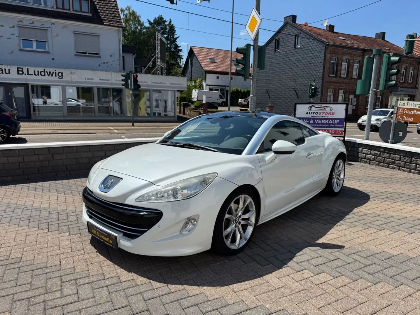Peugeot RCZ Basis Weiß - 1