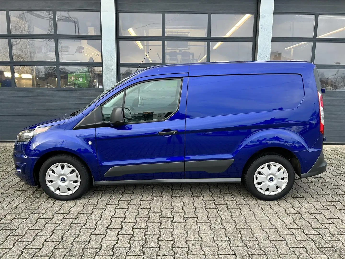 Ford Transit Connect L1 1.5 TDCI 75pk Trend Blauw - 2