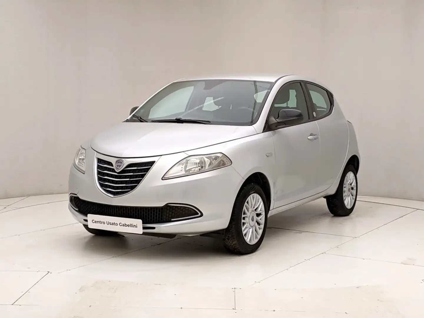 Lancia Ypsilon 0.9 TwinAir 85 CV 5 porte Metano Ecochic Gold Grau - 1
