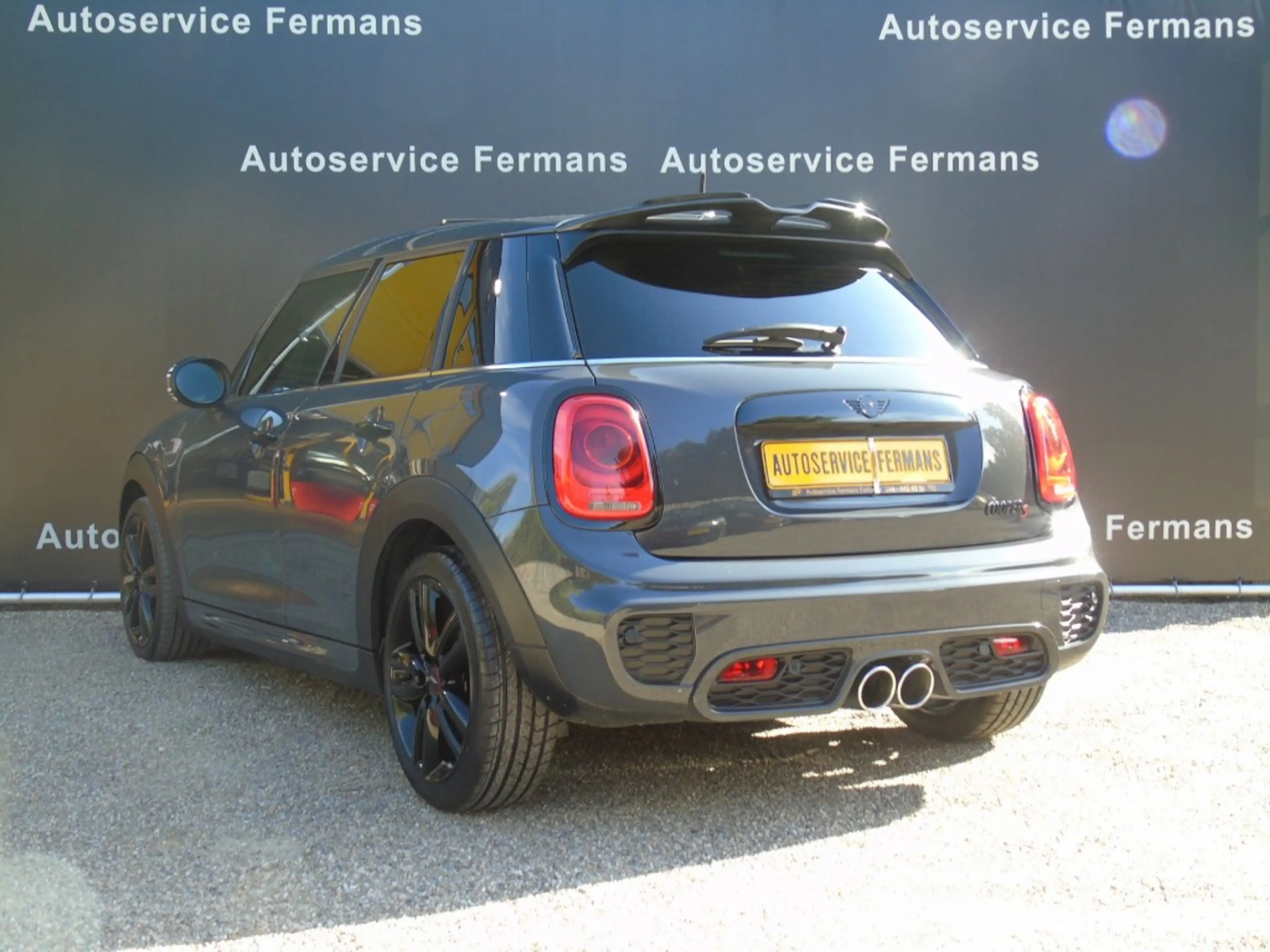 MINI Cooper S Cooper S 2.0 Aut. John Cooper Works 2017 - 105DKM — photo 6