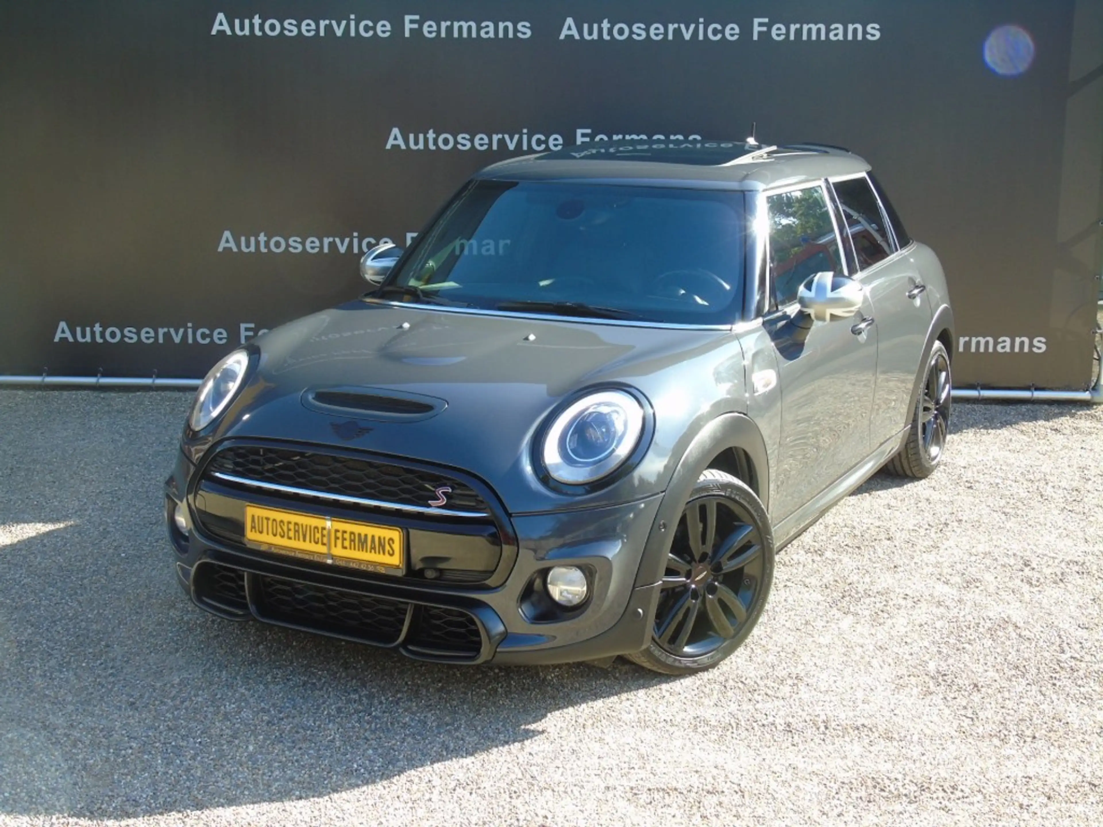 MINI Cooper S Cooper S 2.0 Aut. John Cooper Works 2017 - 105DKM — photo 2