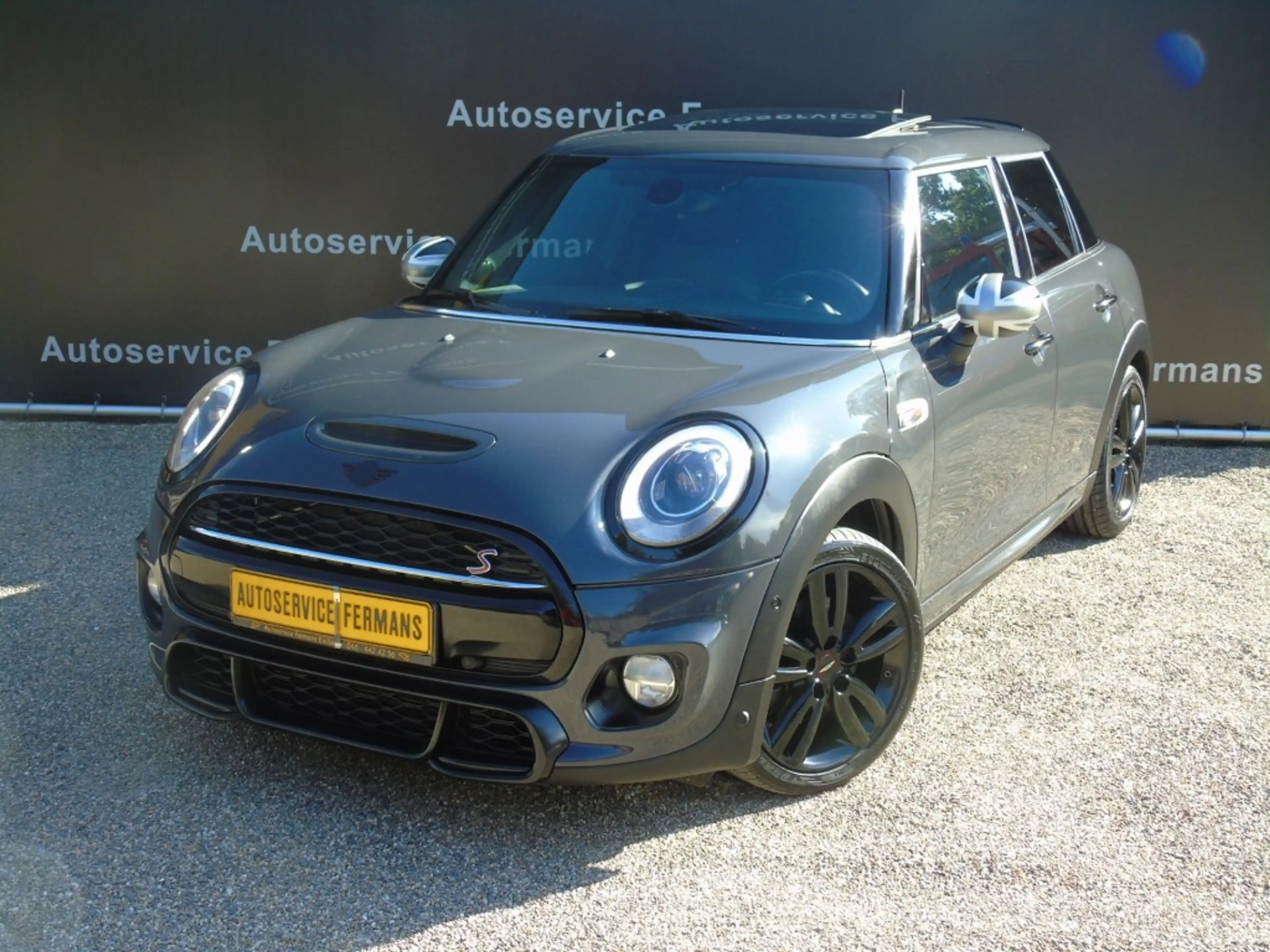 MINI Cooper S Cooper S 2.0 Aut. John Cooper Works 2017 - 105DKM — photo 3