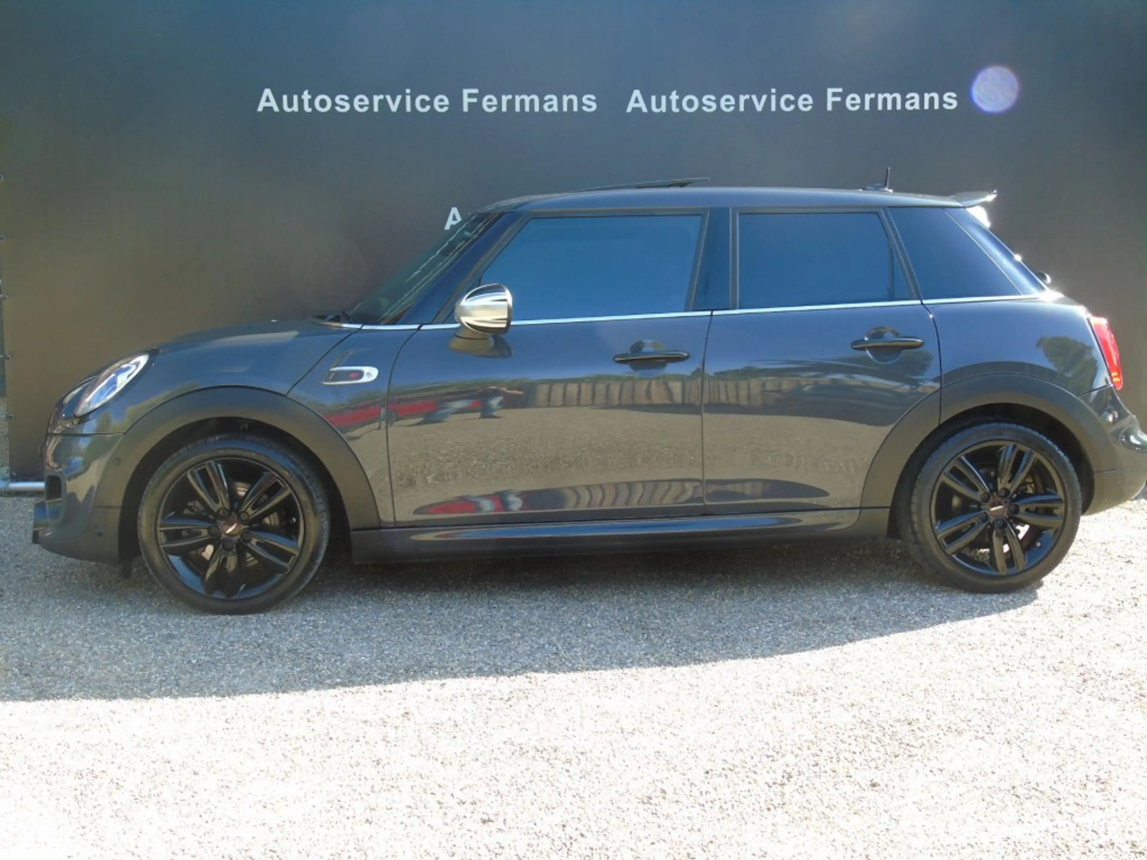 MINI Cooper S Cooper S 2.0 Aut. John Cooper Works 2017 - 105DKM — photo 4