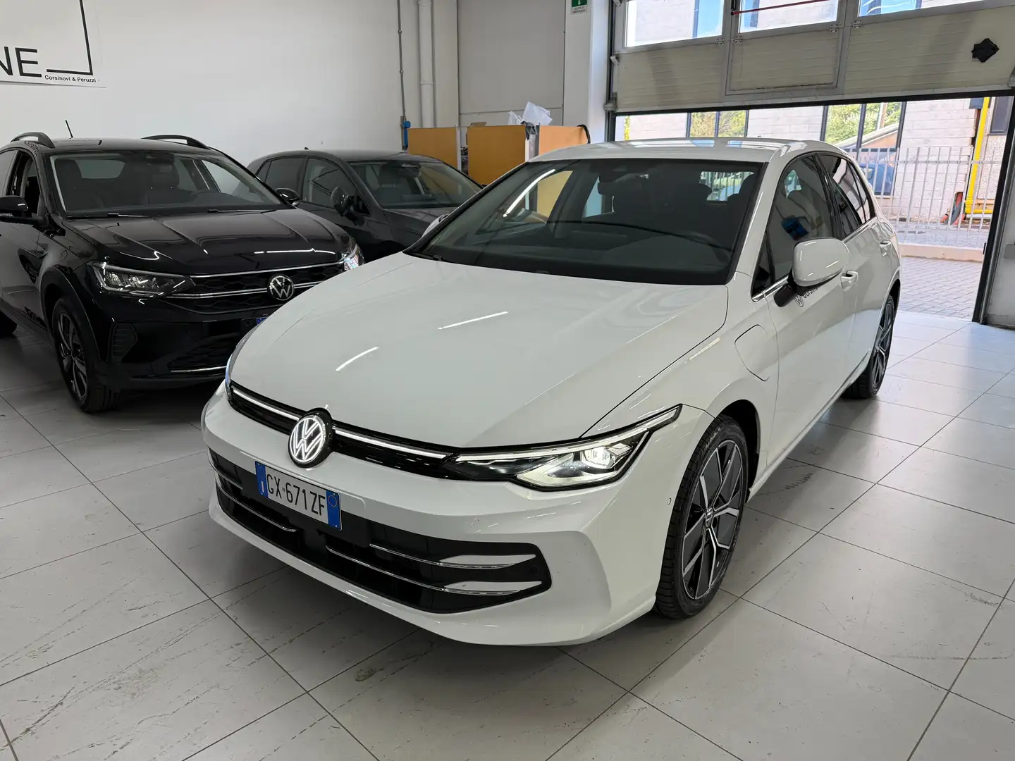 Volkswagen Golf Golf 1.5 tsi ehybrid Style 204cv DSG solo 5564 km Blanc - 2
