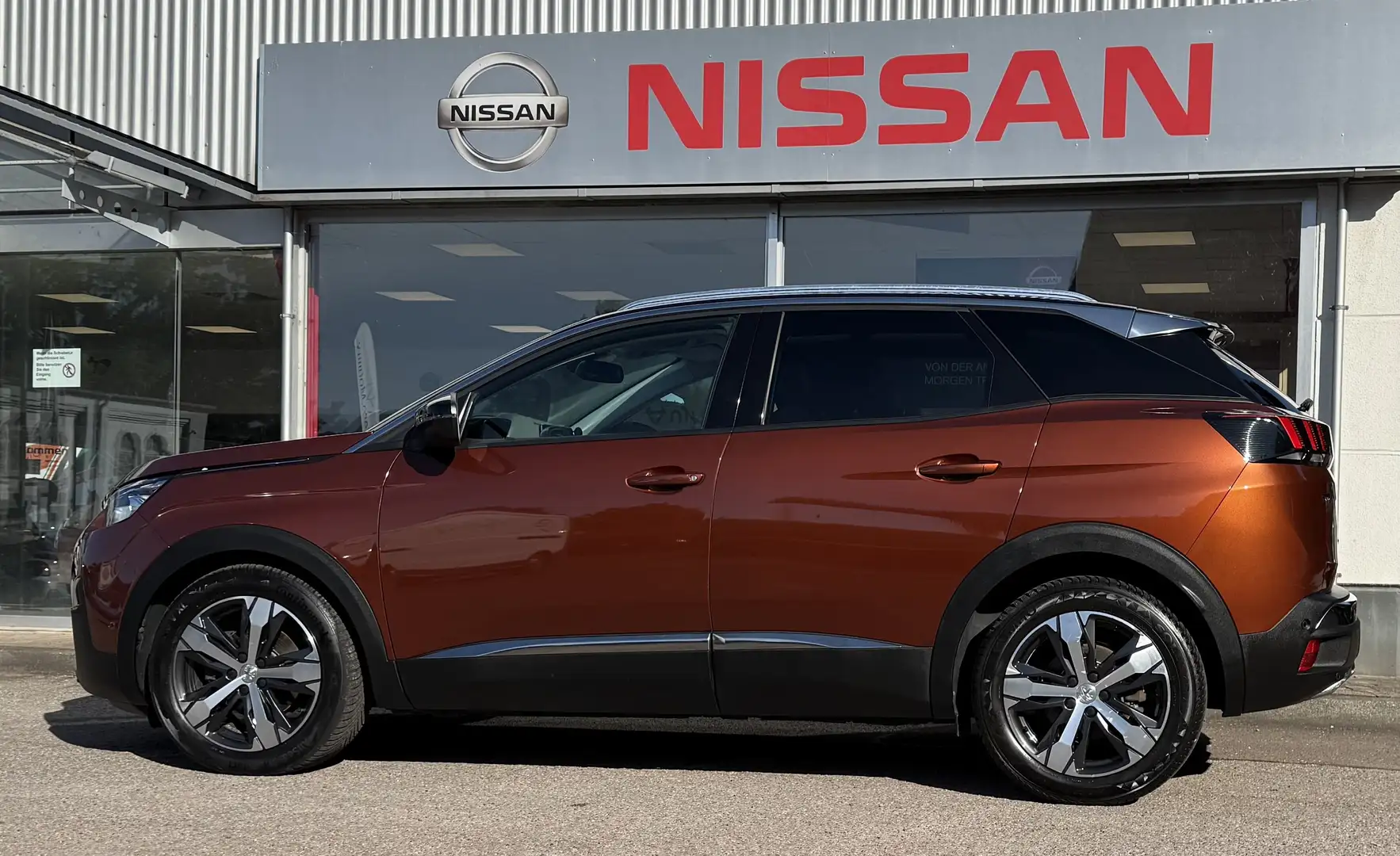 Peugeot 3008 3008 THP 165 EAT6 Navi Kamera Leder Pano AHK - 2