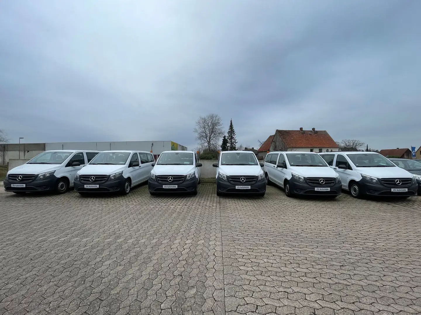 Mercedes-Benz Vito Tourer 109 CDI lang 1.Hd*9-Sitzer*Klima*PDC Blanco - 2