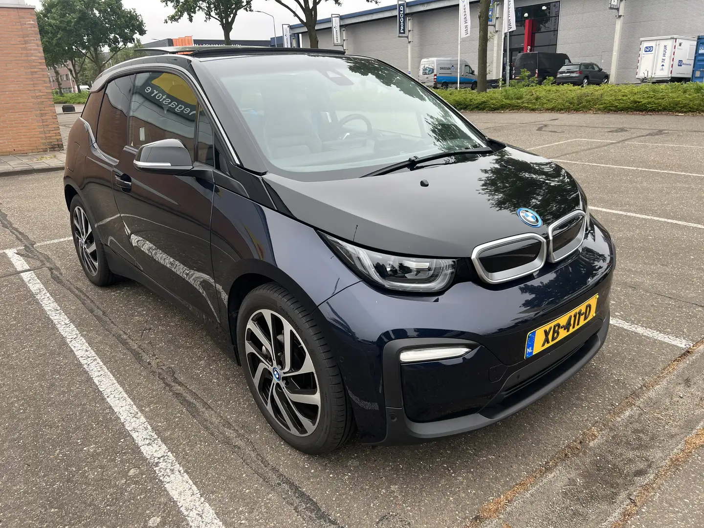BMW i3 Basis 120Ah 42kWh Modrá - 1