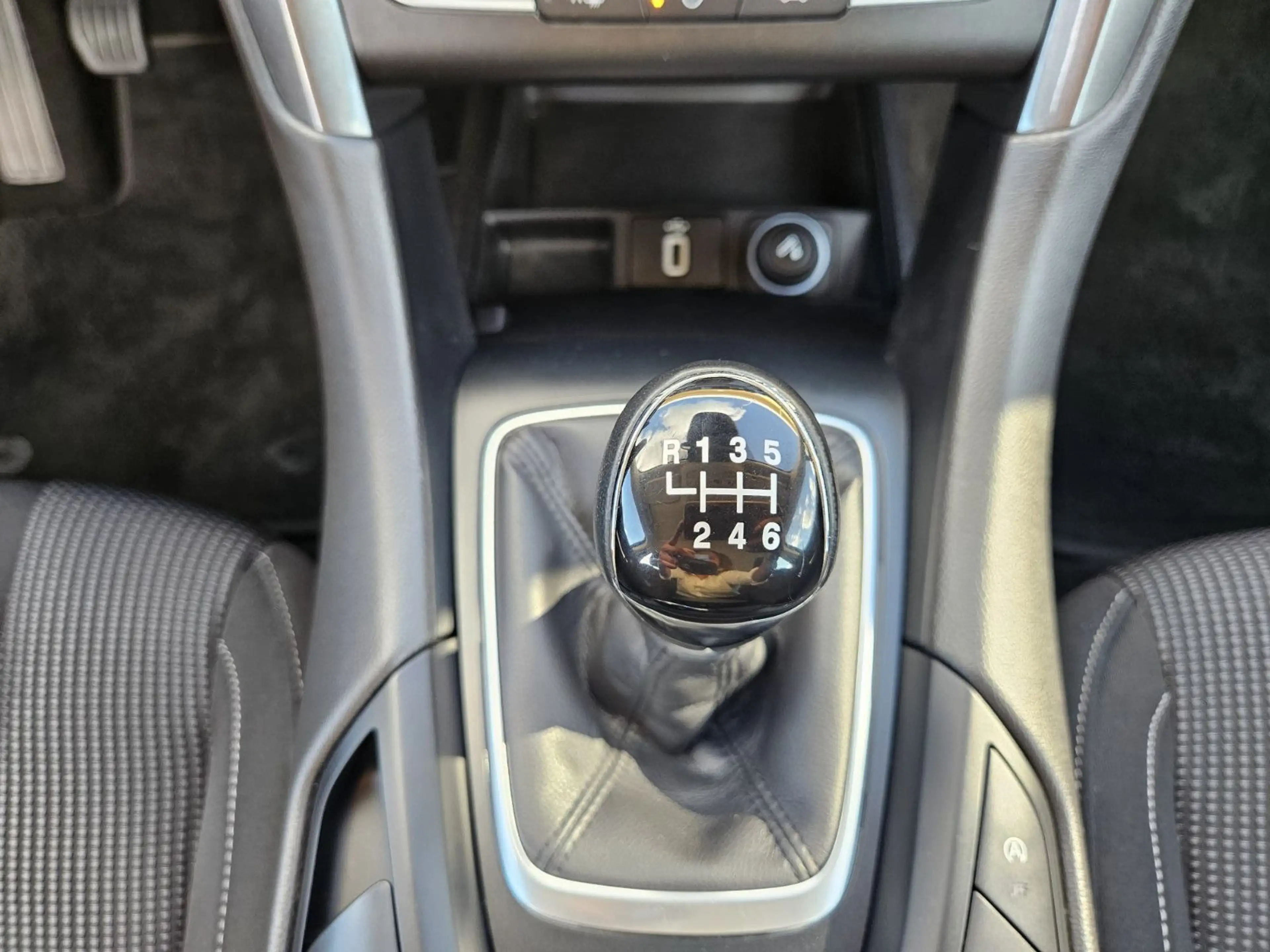 Ford Mondeo Turnier Titanium*Navi*Android*PDC*1 Hand — photo 18