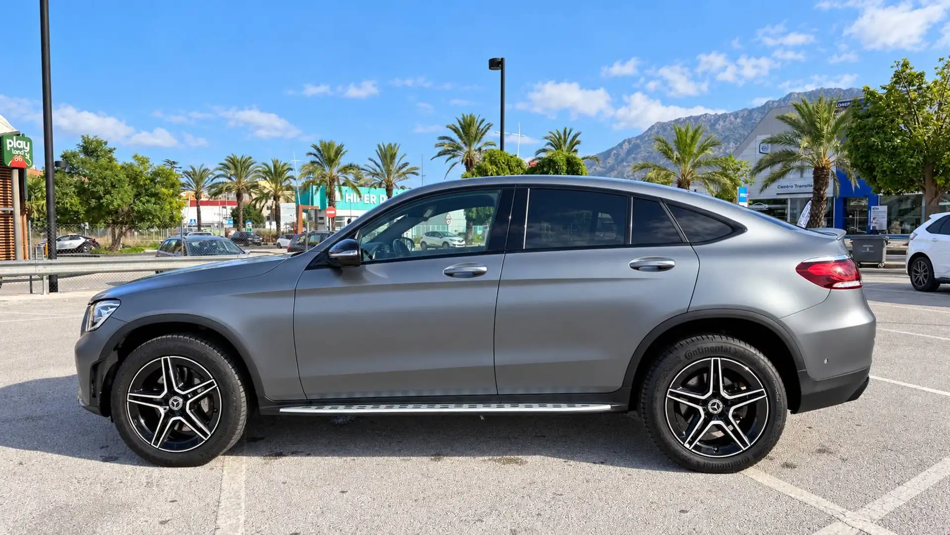 Mercedes-Benz GLC 300 GLC Coupé 300de 4Matic Gris - 2
