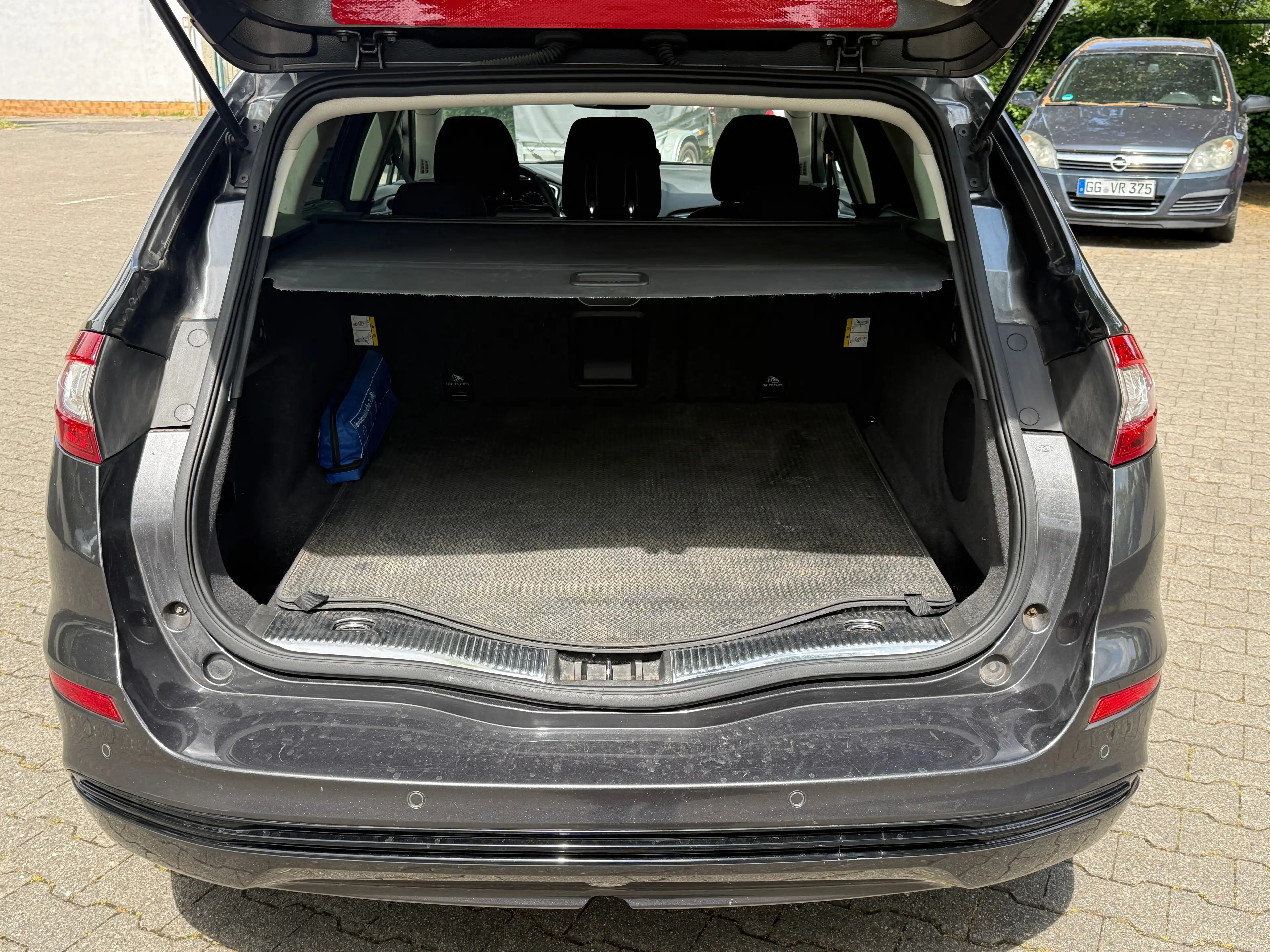 Ford Mondeo Titanium*EURO 6 * NAVI*SHZ*TOP — photo 8