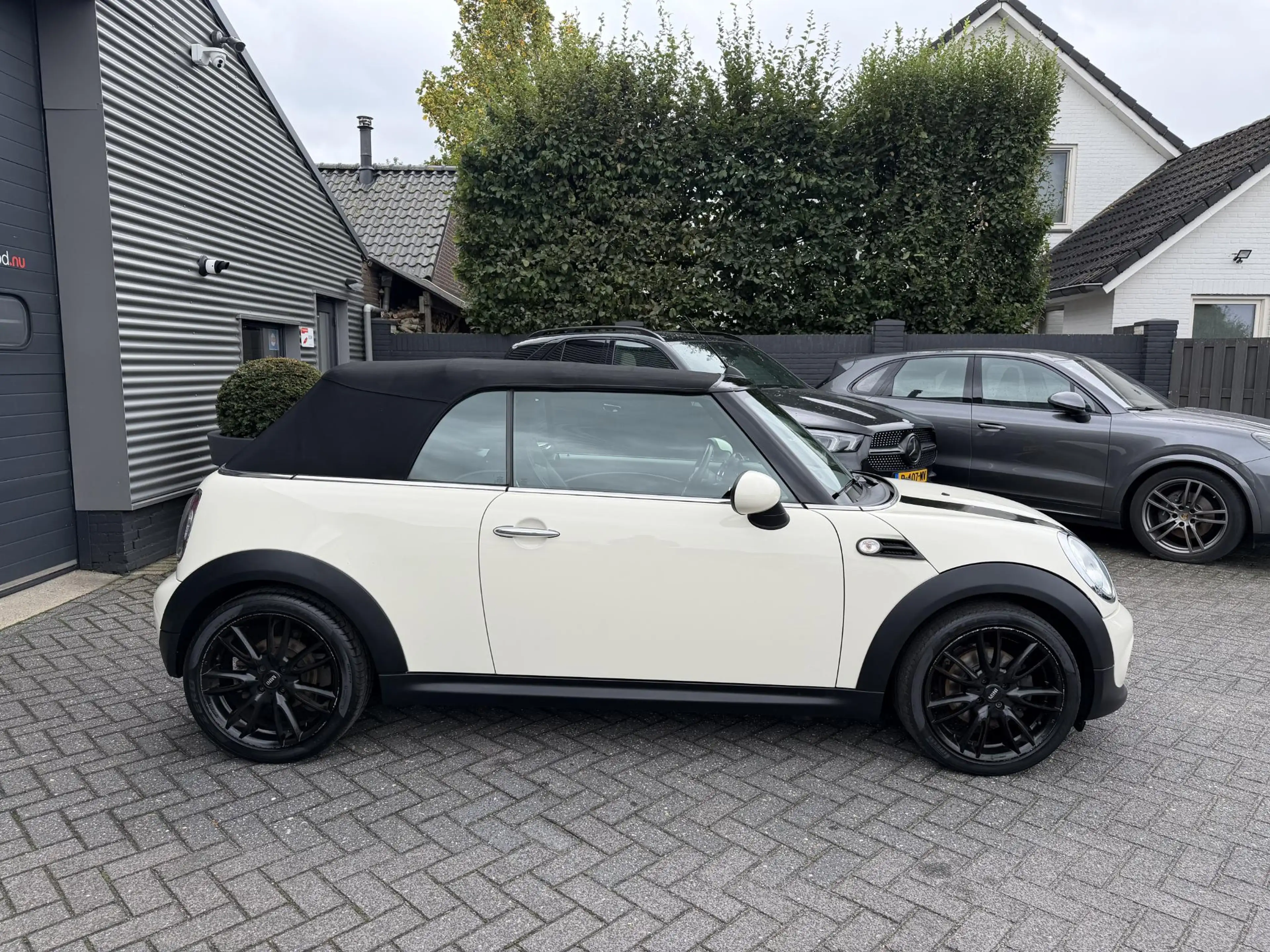 MINI Cooper Cabrio 1.6 Chili | Climate Control | Lichtmetalen Velgen — photo 4