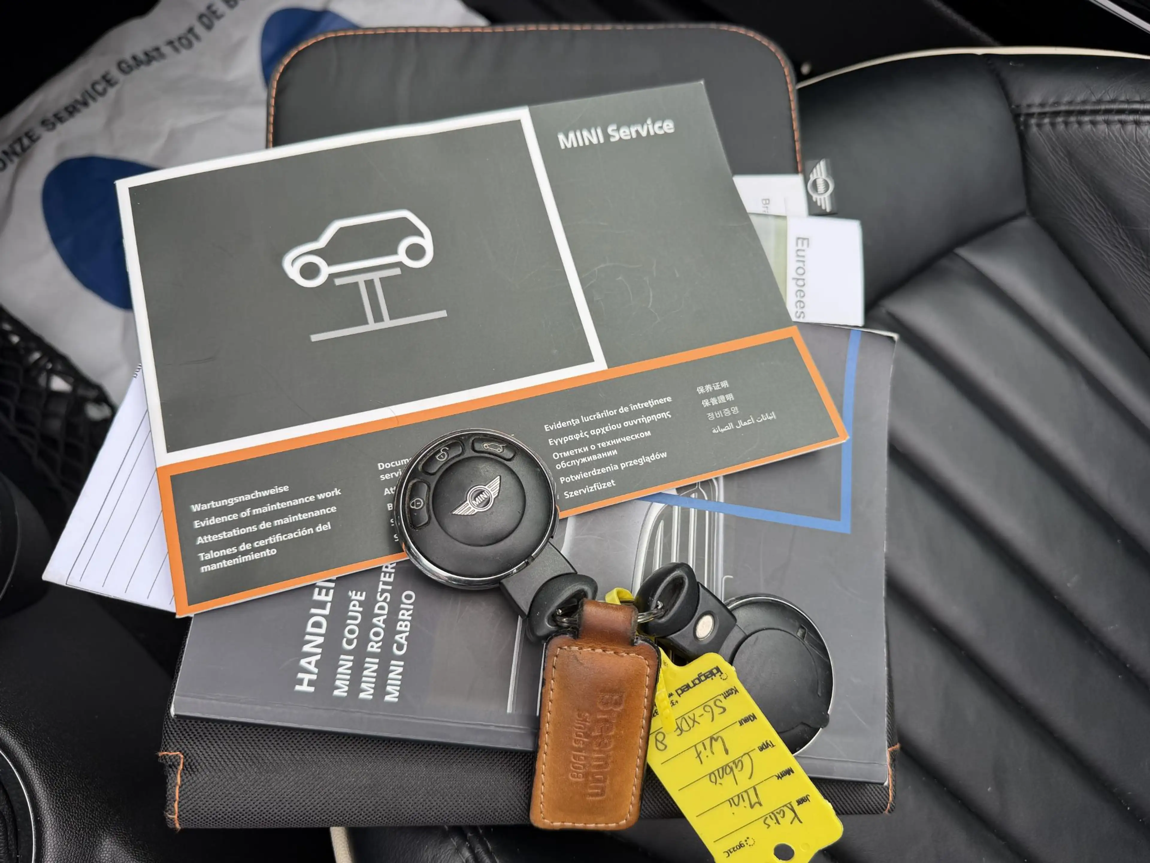 MINI Cooper Cabrio 1.6 Chili | Climate Control | Lichtmetalen Velgen — photo 19