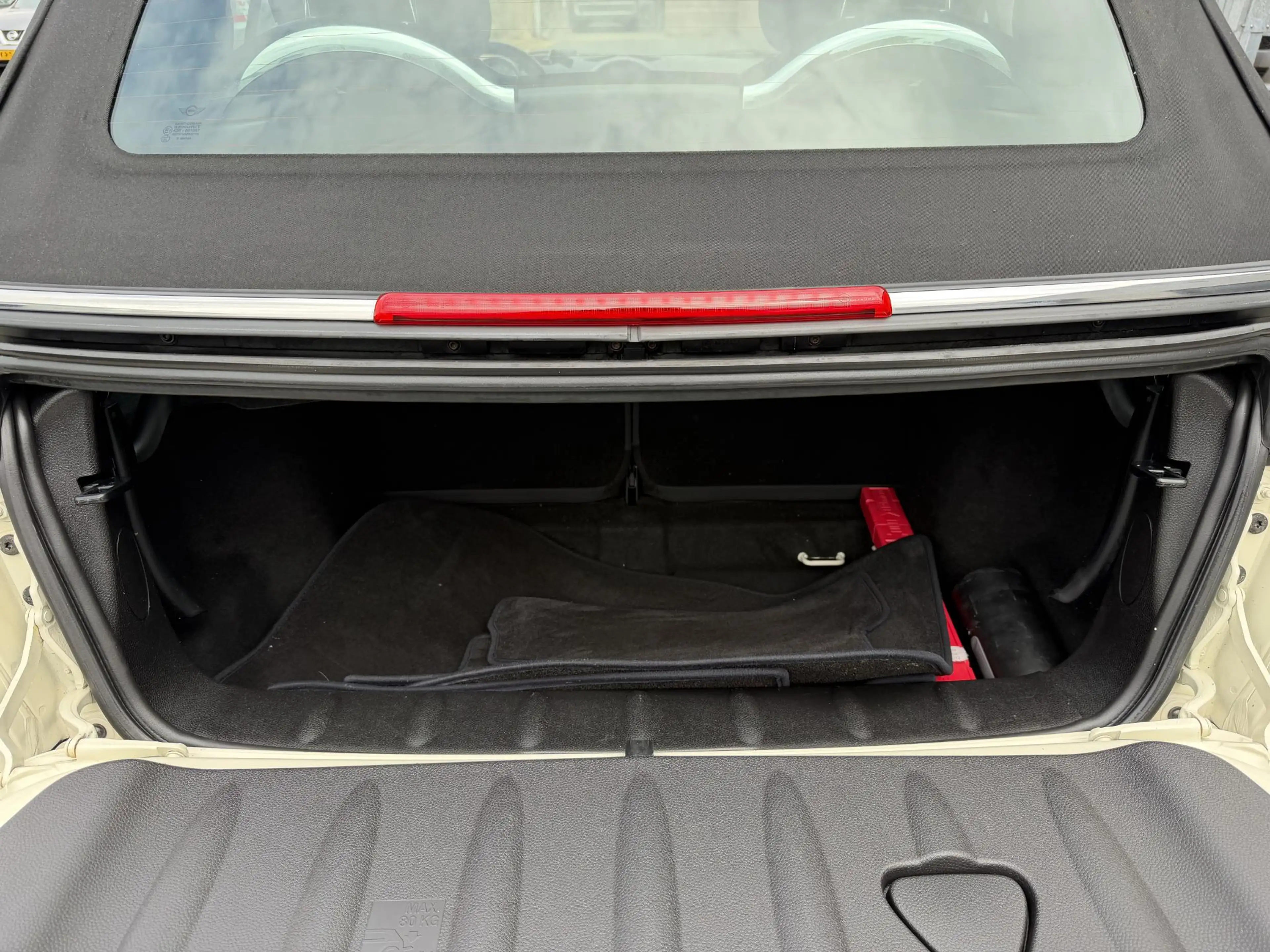 MINI Cooper Cabrio 1.6 Chili | Climate Control | Lichtmetalen Velgen — photo 22