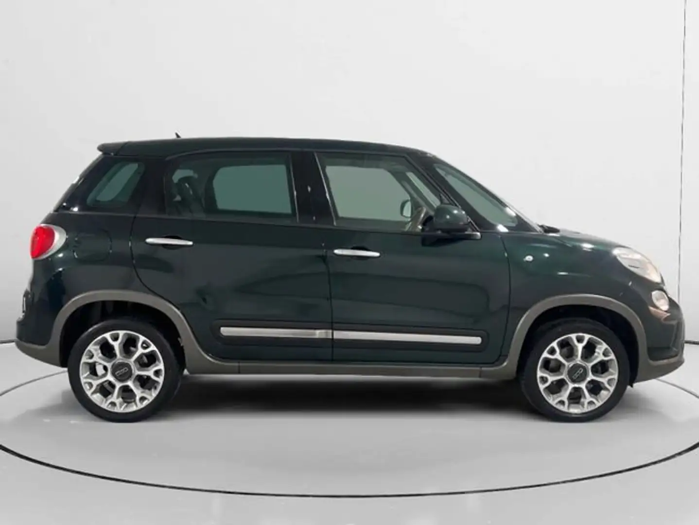 Fiat 500L 1.3Mjt II S&S Trekking 85 Verde - 2