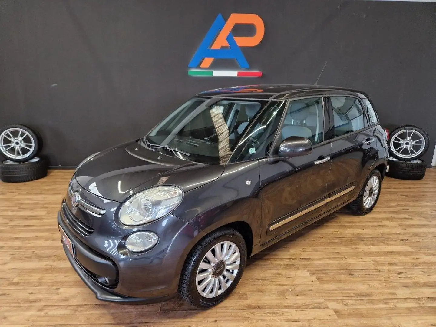 Fiat 500L 1.3 Multijet 85 CV Lounge Gris - 2