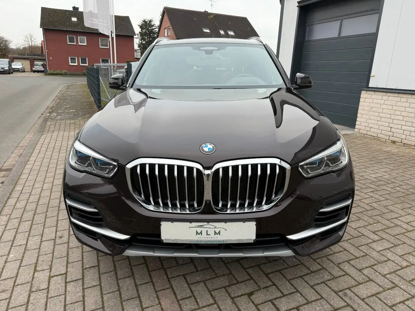 BMW X5 xDrive 40 d xLine, Navi, 360°, Leder, Pano, HUD Braun - 2