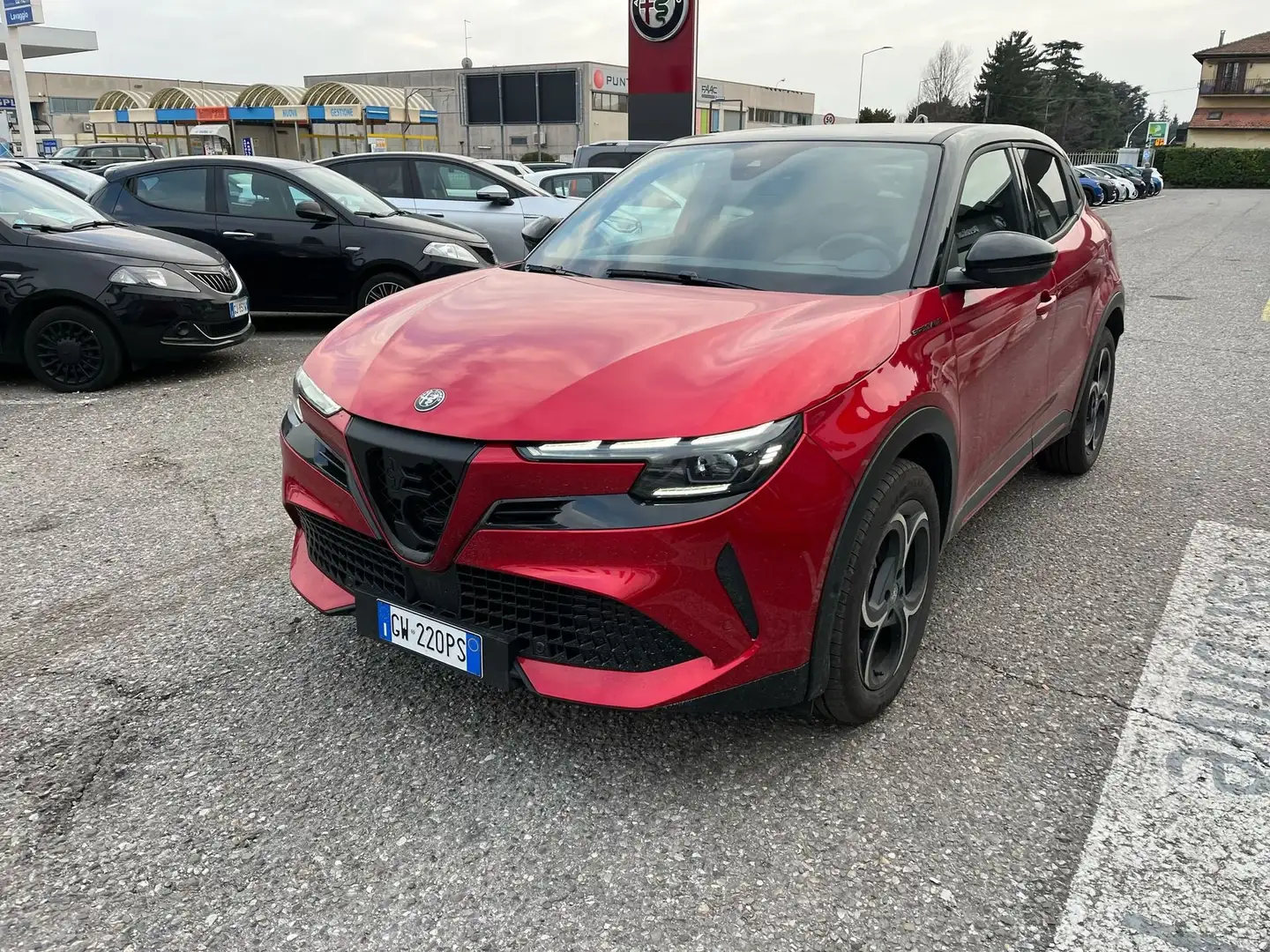 Alfa Romeo Junior 1.2 136 CV Hybrid eDCT6 Speciale Rosso - 1