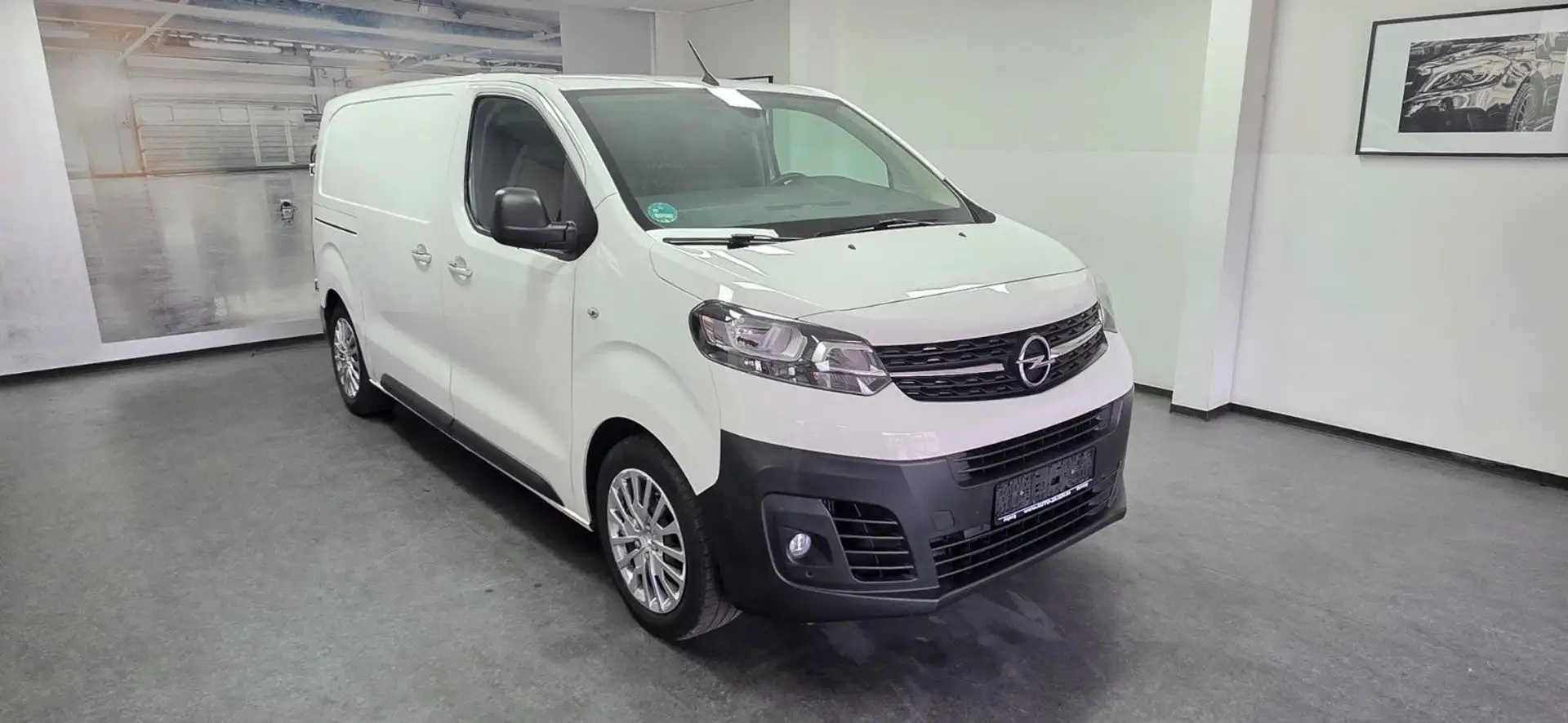 Opel Vivaro Kasten Edition Kamera TÜV 02/2027 Weiß - 2