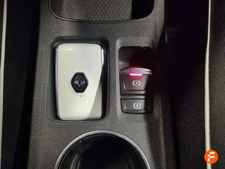 Renault Captur Zen E-TECH Híbrido enchufable (2021) 2021, foto 23