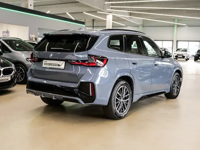 BMW X1 view 2