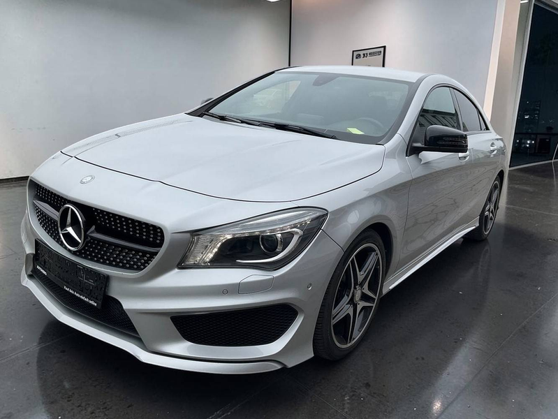 Mercedes-Benz CLA 180 CLA 180 AMG Line