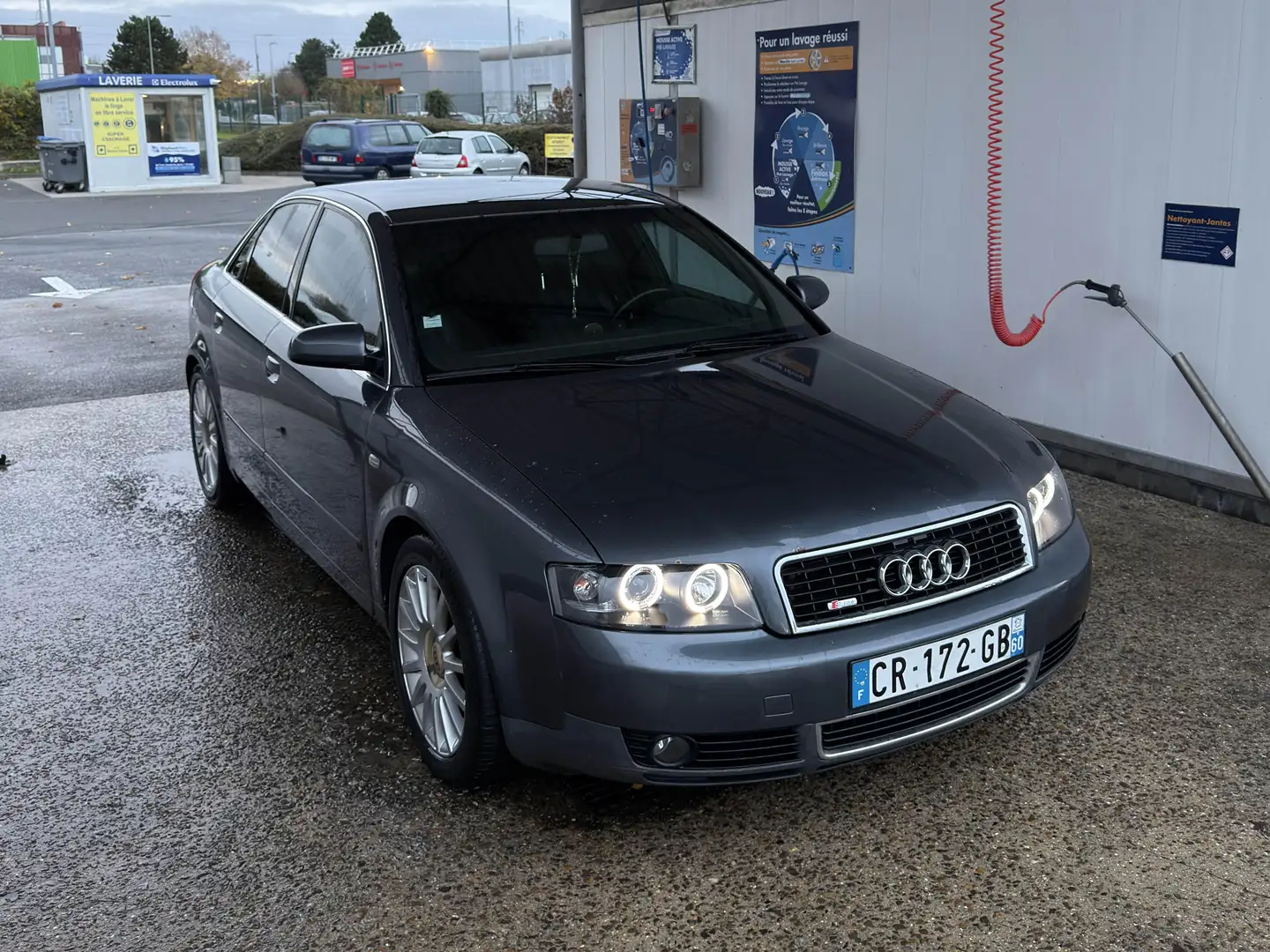 Audi A4 A4 1.9 TDI - 130 S line Gris - 1