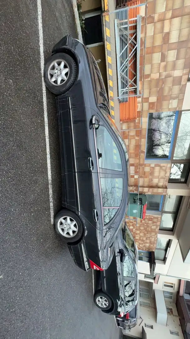 Mercedes-Benz C 180 Elegance Sequentronic - 2