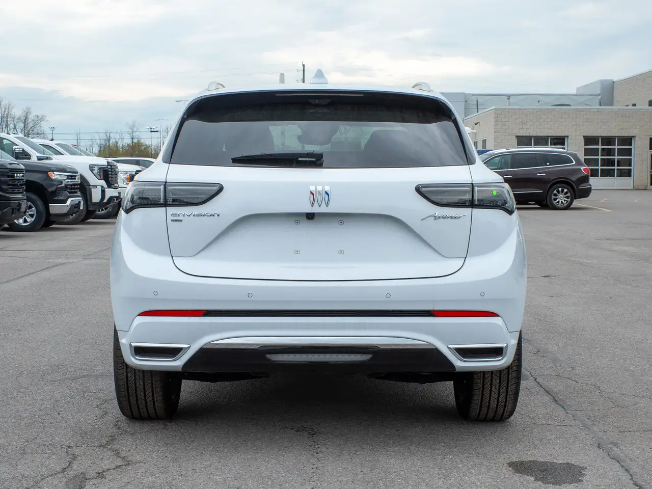 Buick Envision снимка Buick Envision