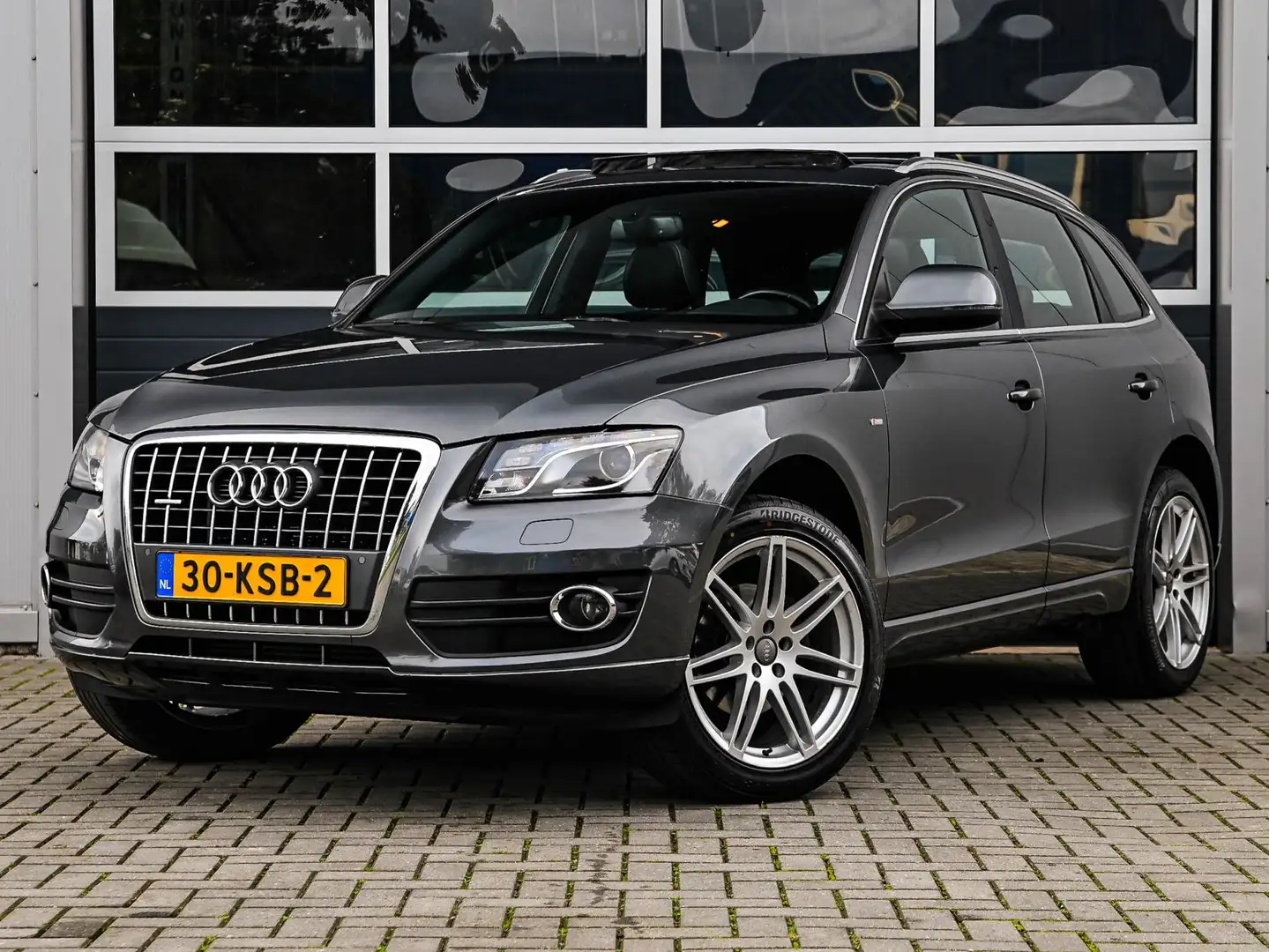 Audi Q5 2.0 TFSI quattro Pro Line | Panoramadak | Xenon | Grijs - 1