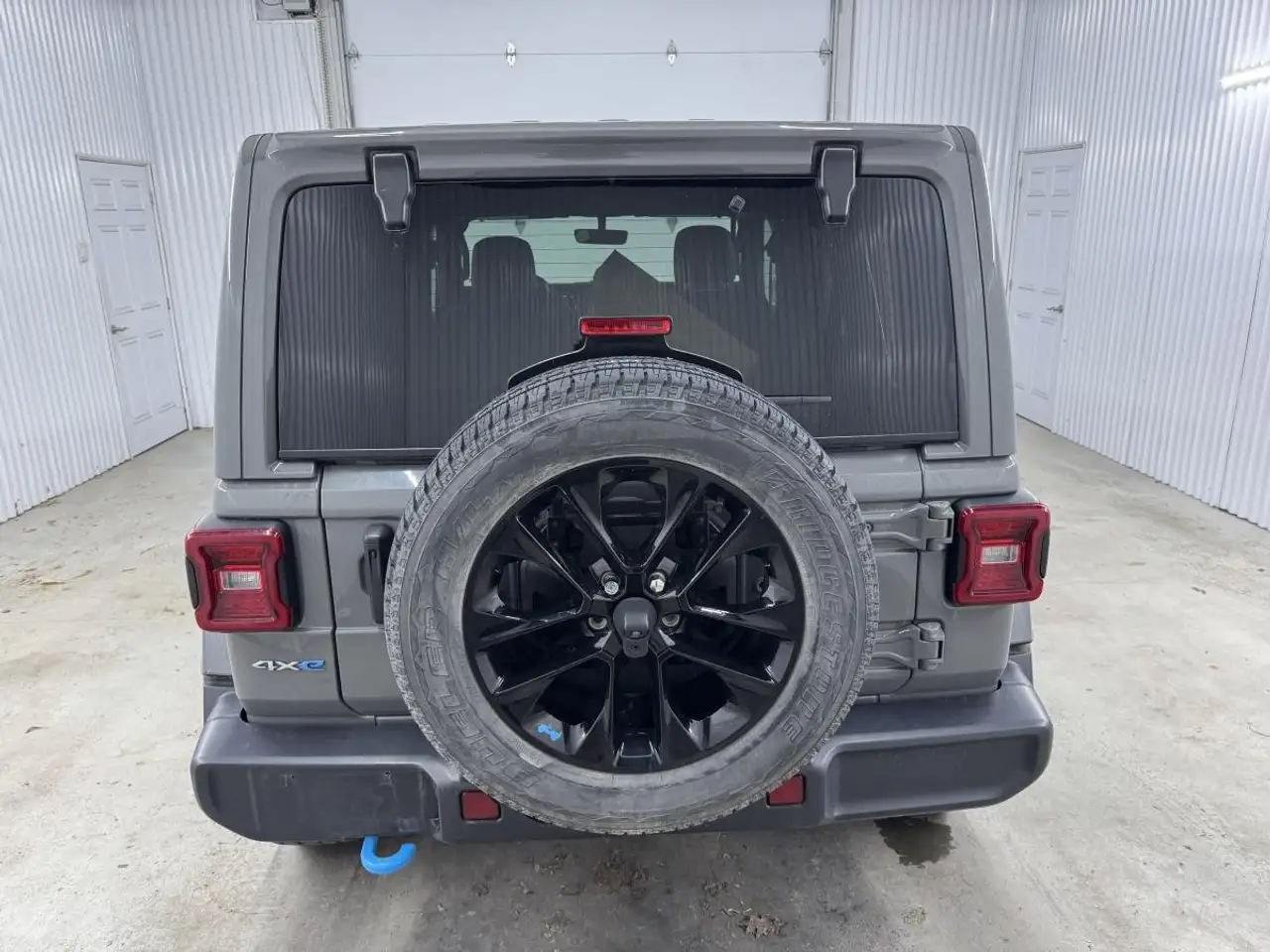 Jeep Wrangler снимка Jeep Wrangler