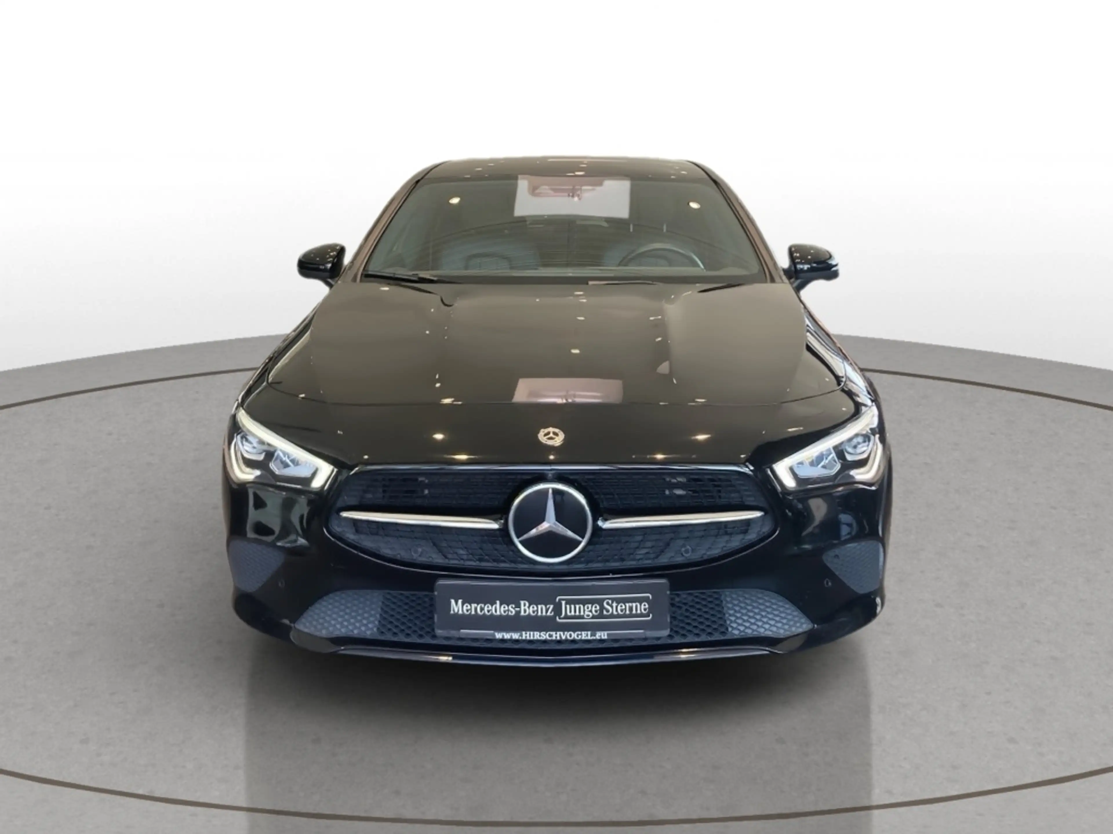 Mercedes-Benz CLA 220 d SB Progressive+Night+DISTRONIC+KEYLESS — photo 3