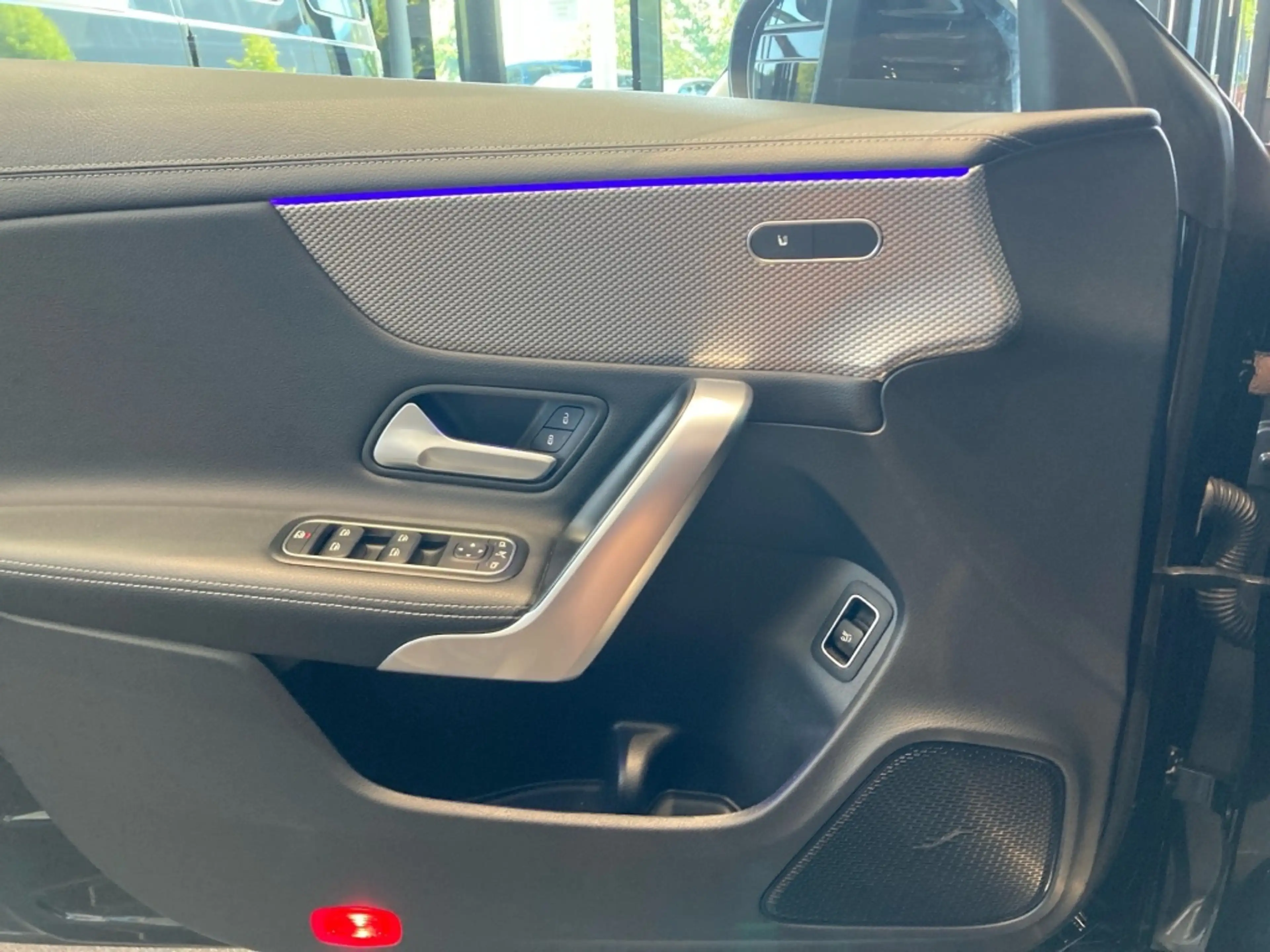 Mercedes-Benz CLA 220 d SB Progressive+Night+DISTRONIC+KEYLESS — photo 14