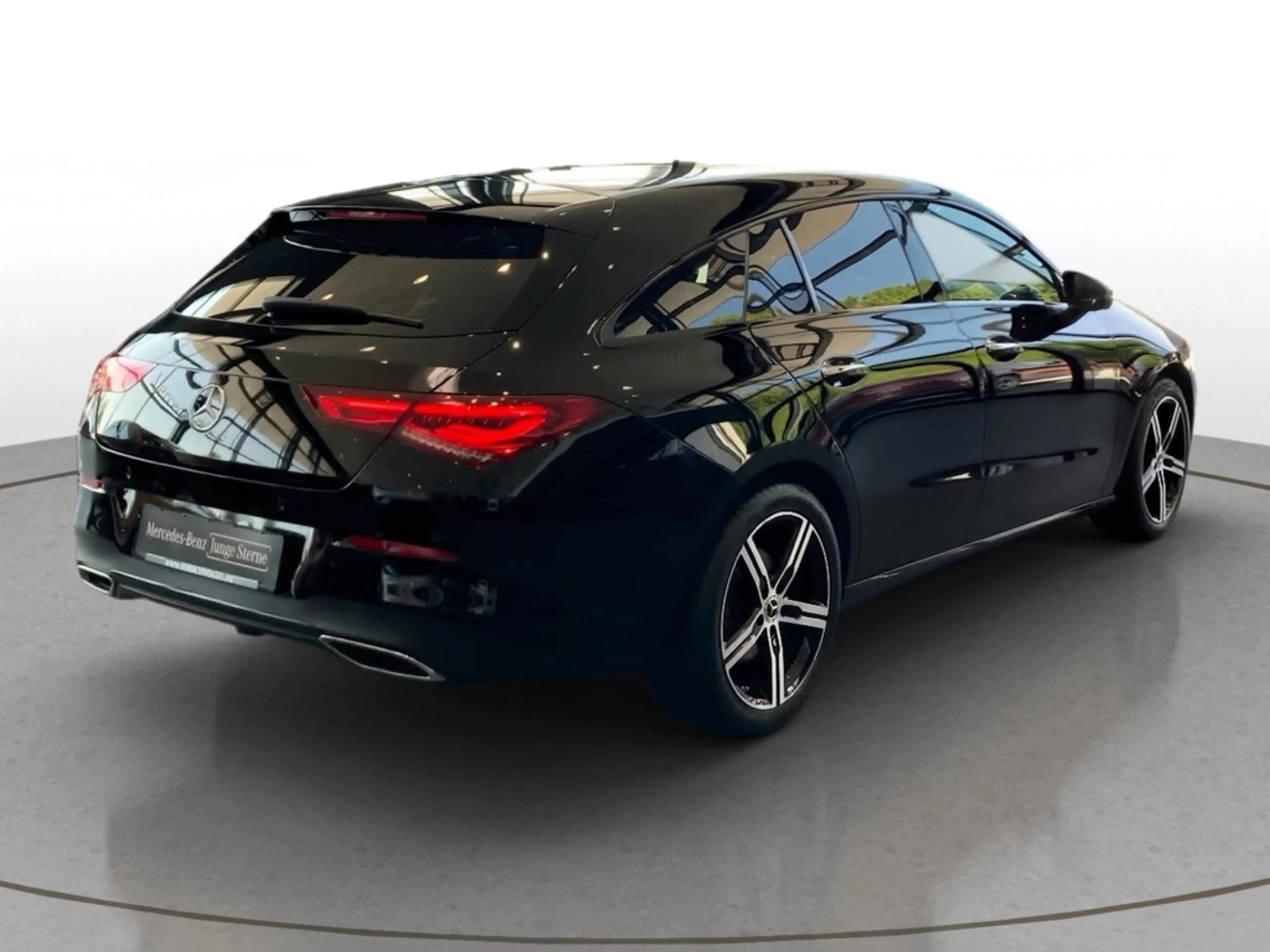 Mercedes-Benz CLA 220 d SB Progressive+Night+DISTRONIC+KEYLESS — photo 5