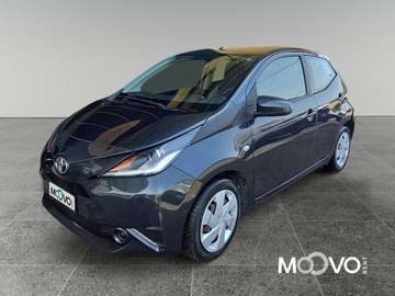 Aygo II 2014 5p 1.0 x-play my15