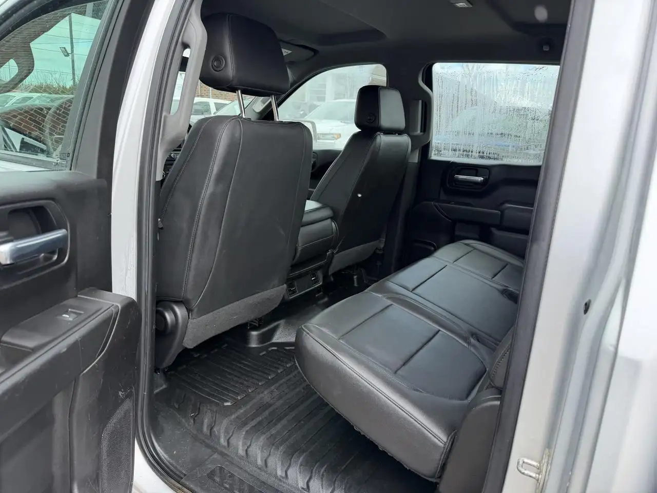 GMC Sierra 1500 снимка GMC Sierra 1500