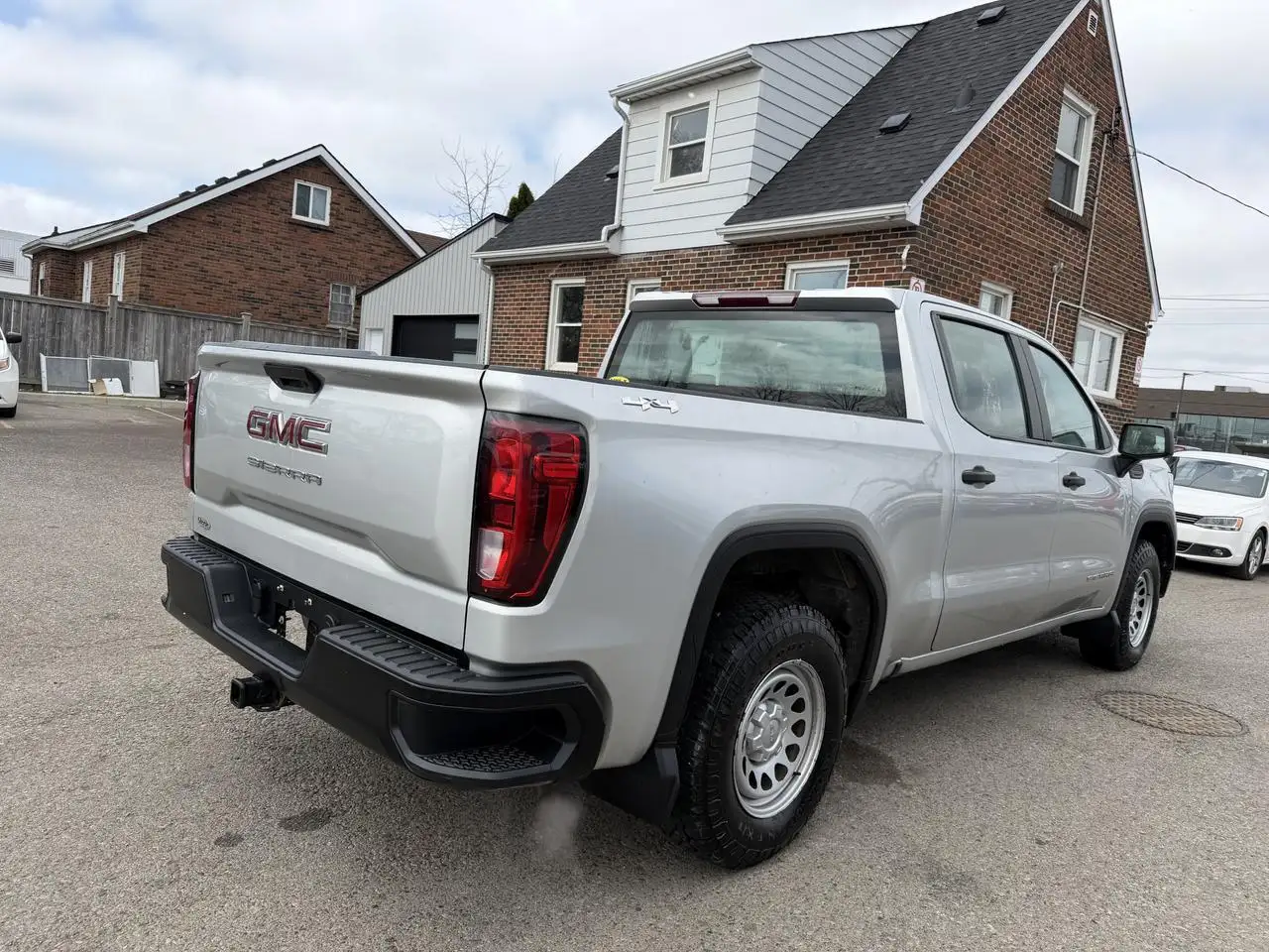 GMC Sierra 1500 снимка GMC Sierra 1500