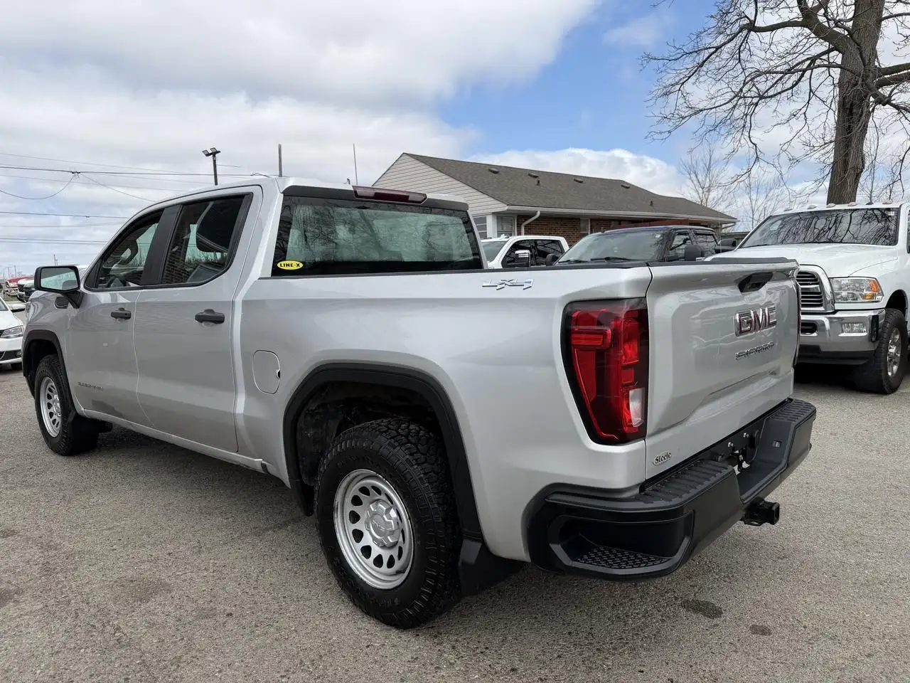 GMC Sierra 1500 снимка GMC Sierra 1500