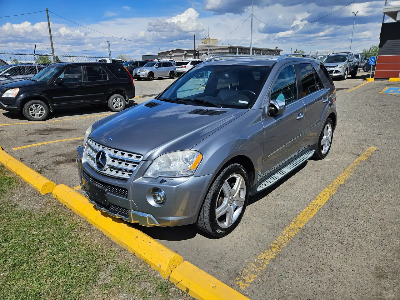 2010 Mercedes-Benz M-Class