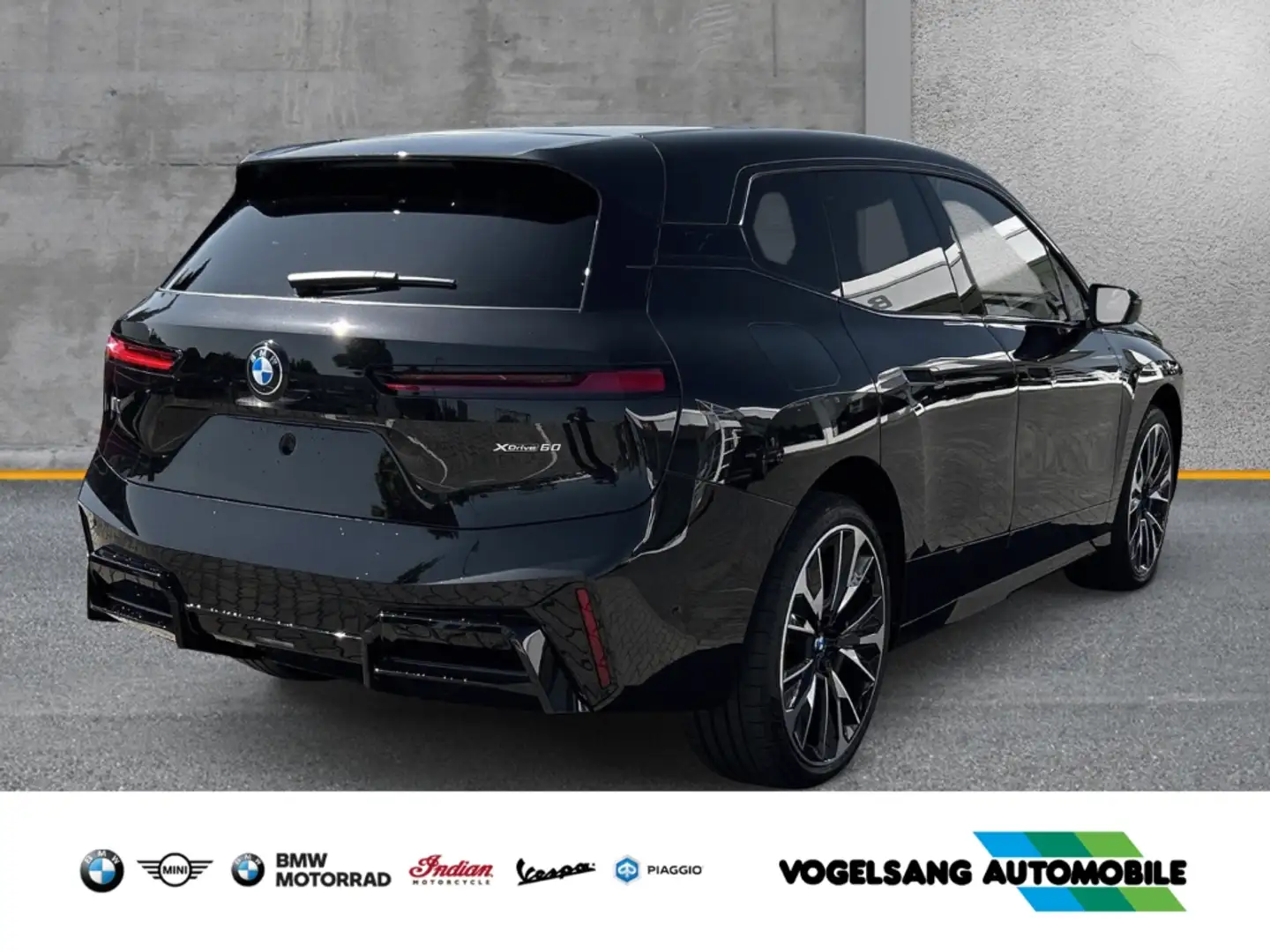 BMW iX M Sport 60 60 M Sport Sportpaket HUD Luftfederung Noir - 2