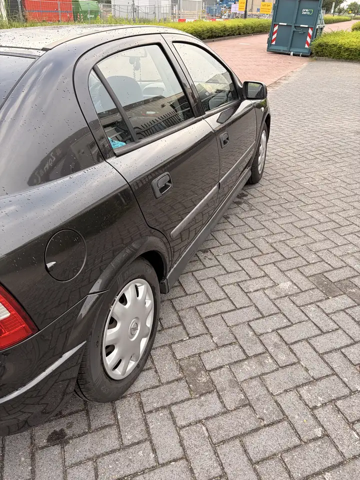 Opel Astra 1.6-16V Pearl, foto 6